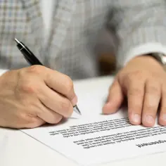Uwaga! Uniknij pułapki zadłużonego spadku. Sprawdź to przed dziedziczeniem
